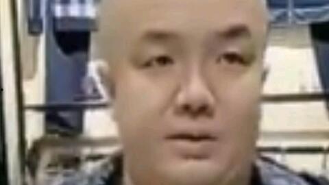 无聊吃瓜跳水视频,娱乐背后的人生百态